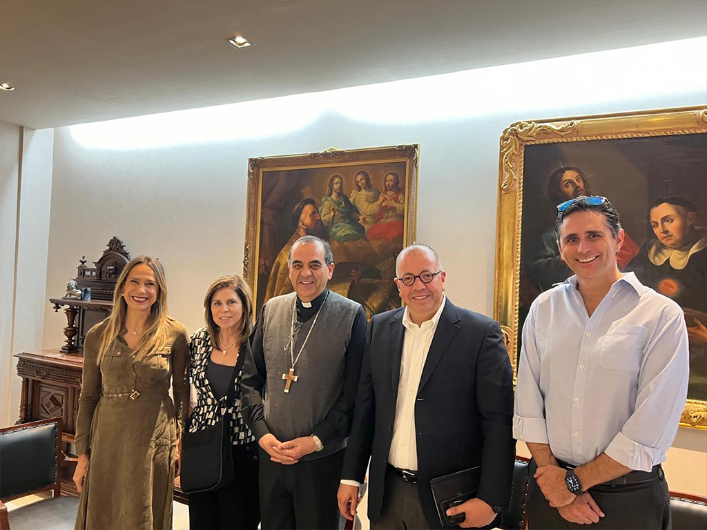 placeholder image-sq