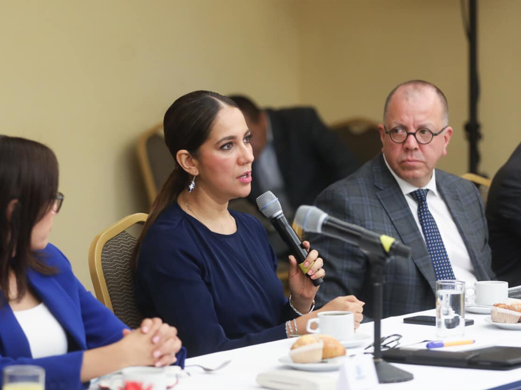 placeholder image-sq